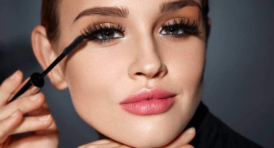 5 Tips for Beautiful Eyelashes