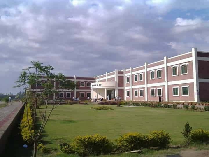The University of Sahiwal on the brink of disaster
