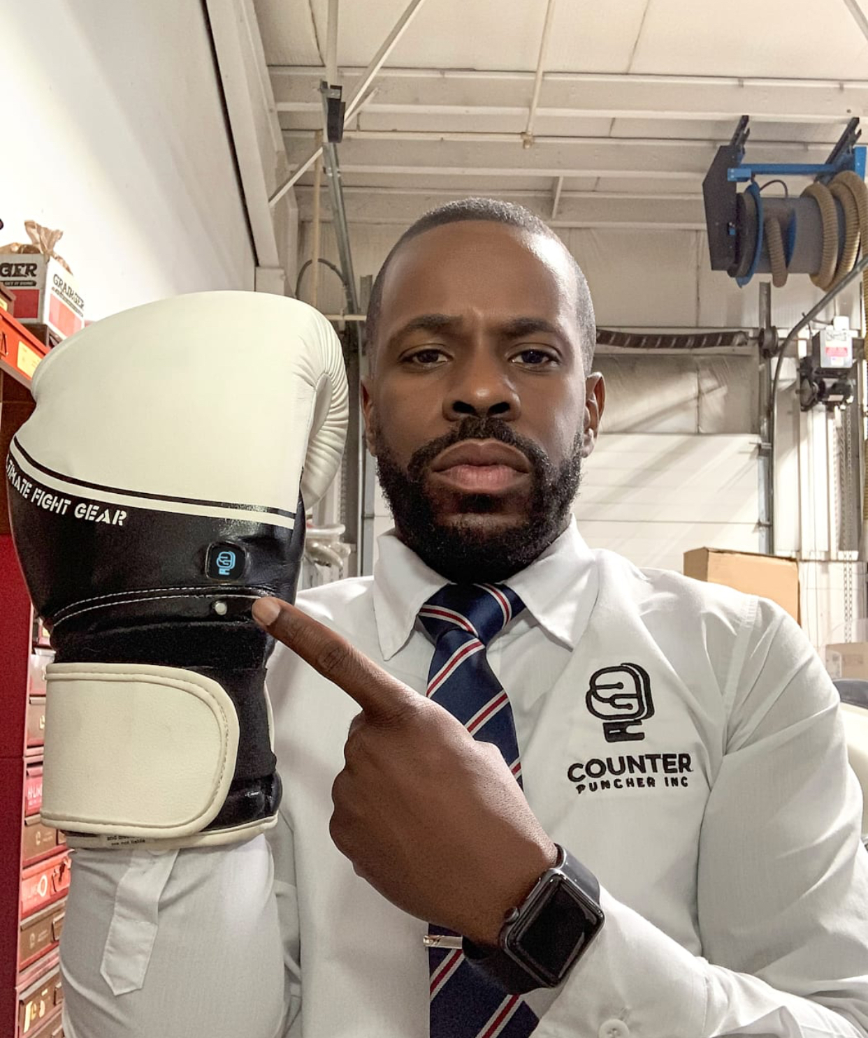 Counter Puncher Inc.’s Handcrafted Smart OLED Display Screen Boxing Gloves Set to Release in 2022