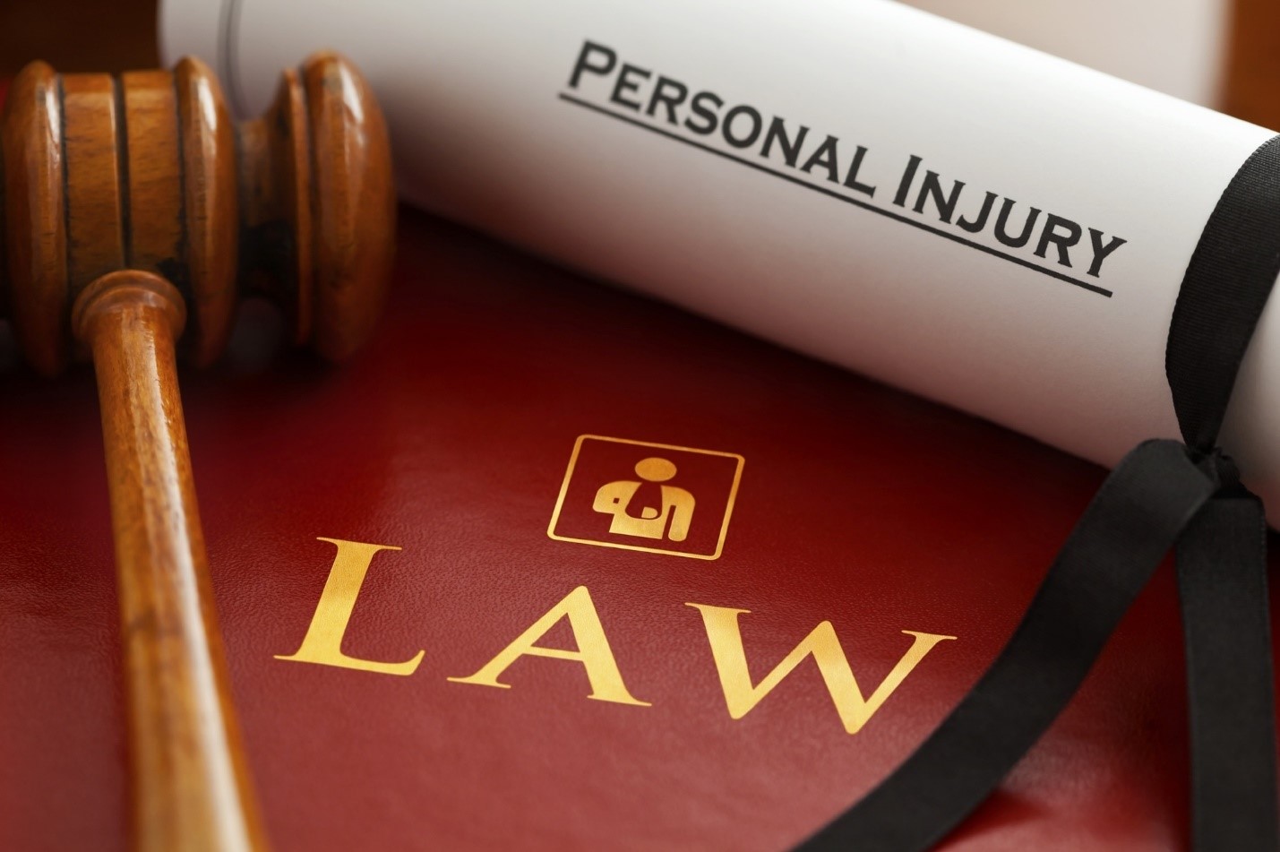 When and Why Should You Hire a Personal Injury Lawyer?