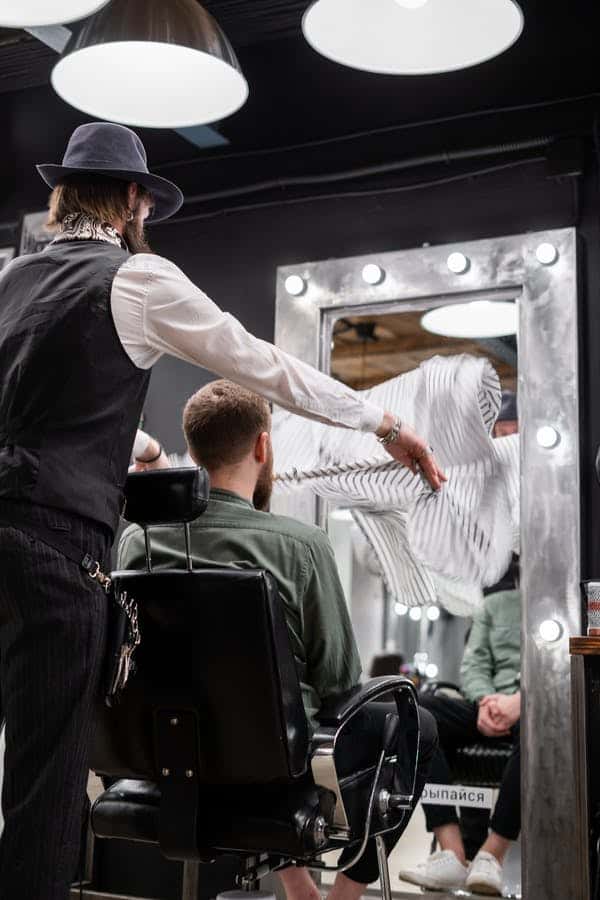 Choosing the Right Barber Chair for Your Business