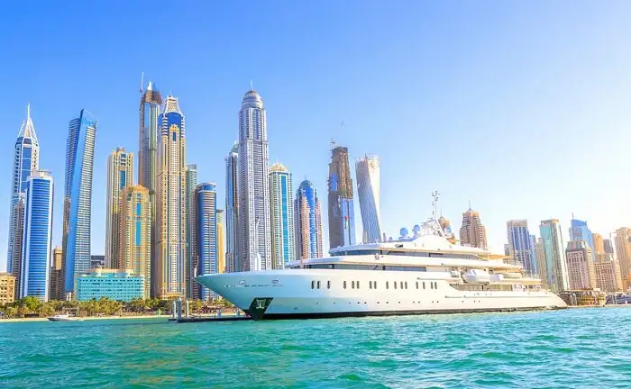 Dubai Sightseeing-10 Best boat and yacht tours of Dubai