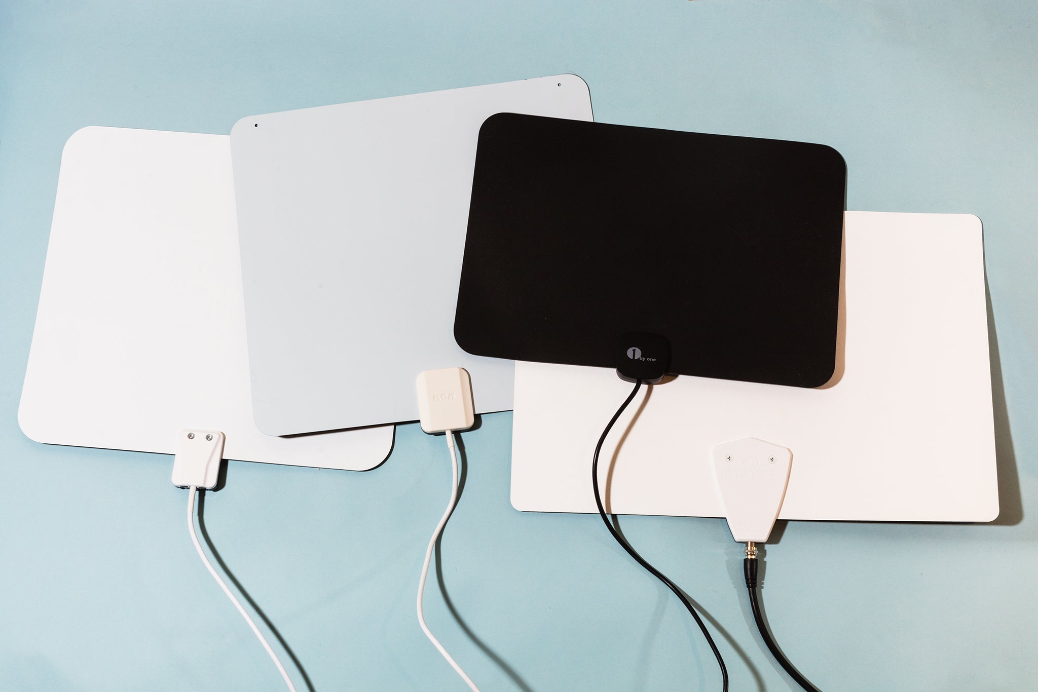 4 Reasons to Buy a TV Antenna