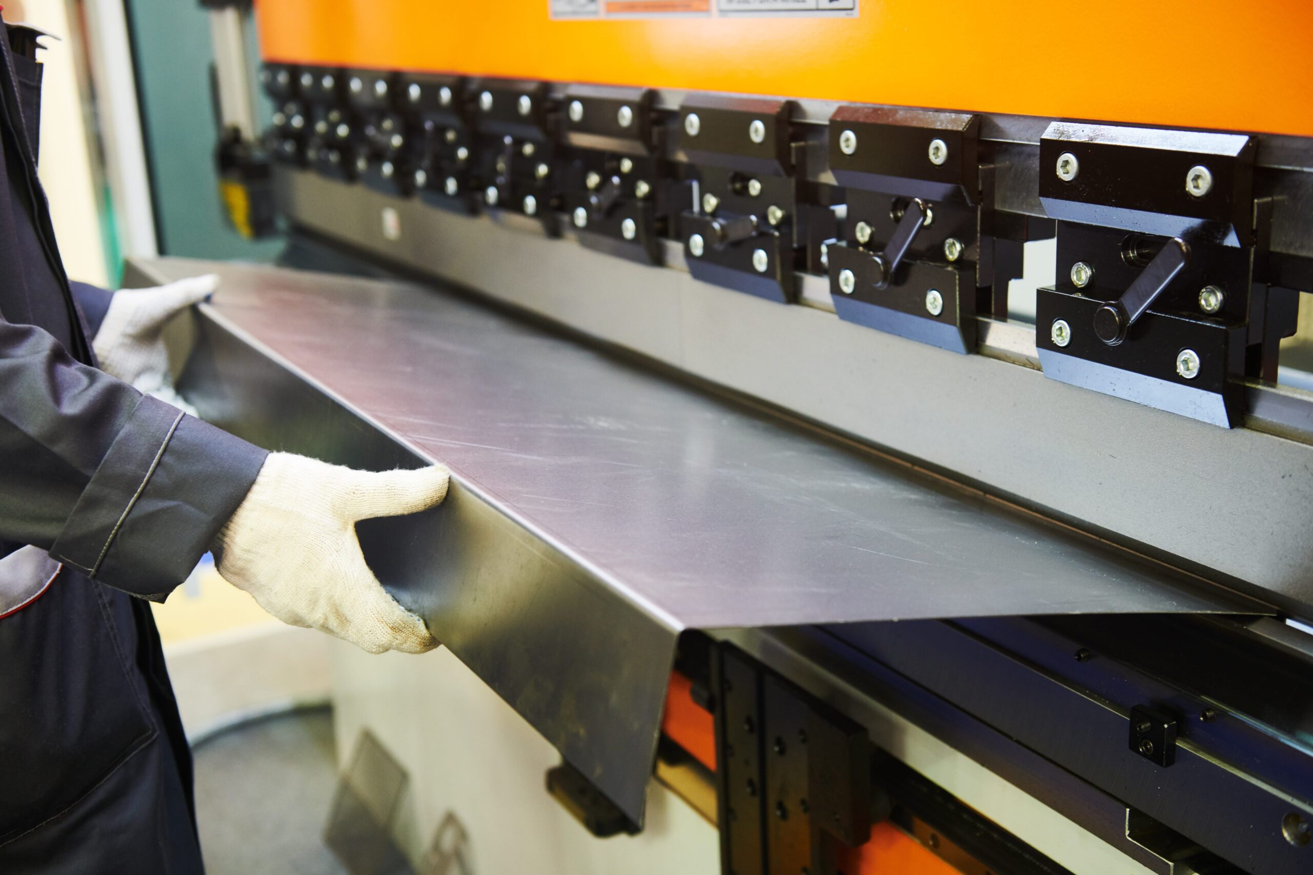 What Benefits Can Sheet Metal Fabrication Offer?