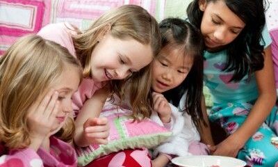 Tips for Organizing the Ultimate Slumber Party for Your Daughter