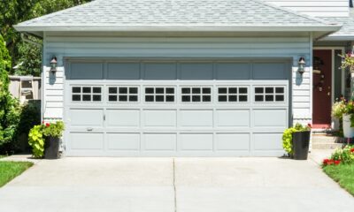 How to Choose the Right Type of Paint for Your Garage Door