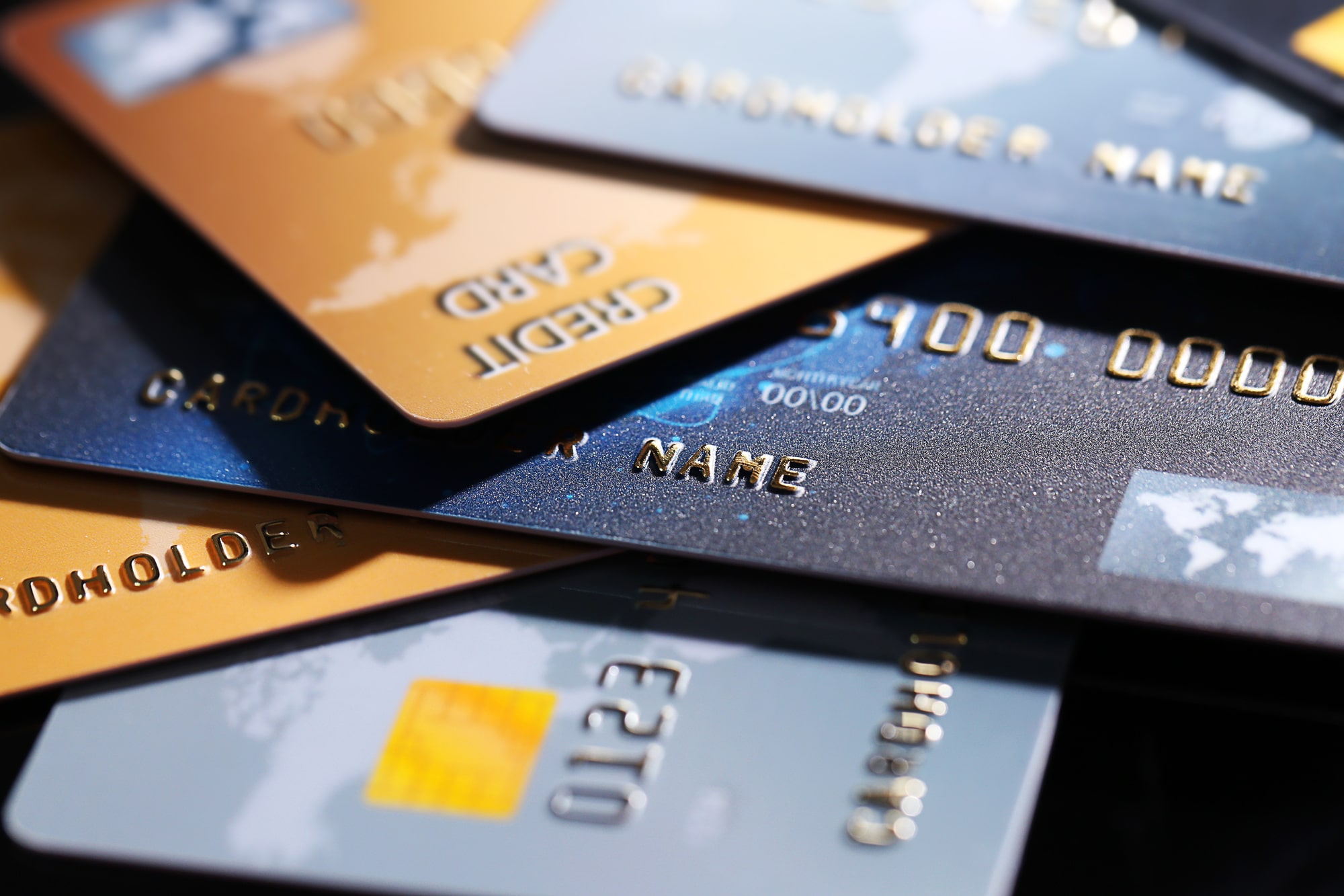 4 Common Types of Credit Cards (2023)