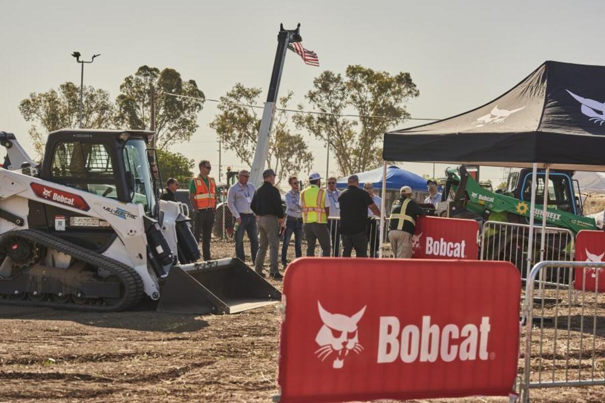 Compact Construction Equipment: Why Los Angeles Bobcat is the Right Choice
