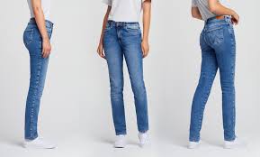 Denim dżinsy: The Timeless Allure of Jeans
