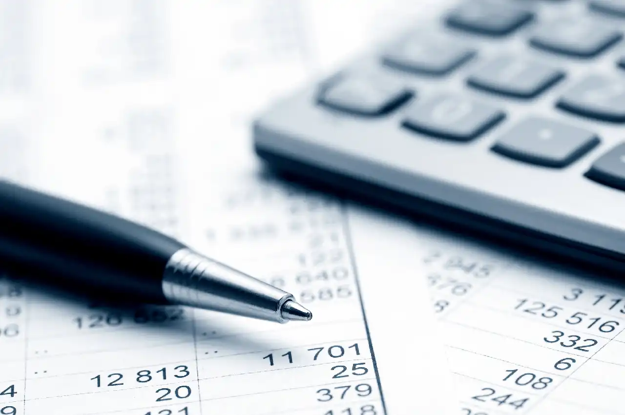 How to Choose the Best Bookkeeping Service for Your Small Business