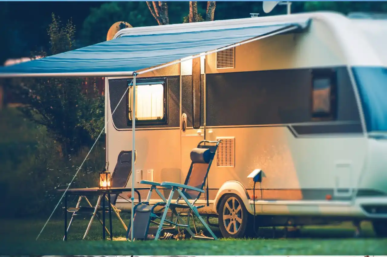 Camper vs Trailer: What's Better for You?