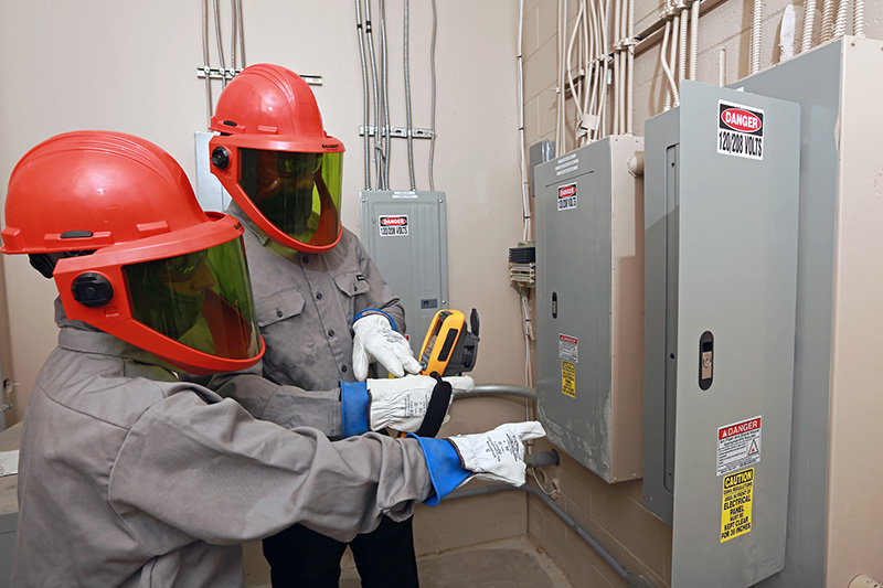 5 Key Points That Are Touched On During A NFPA 70e Training Course