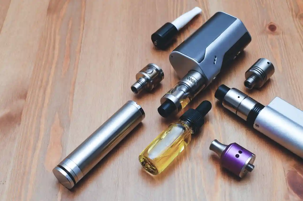 4 of the Best Vaping Accessories and Supplies
