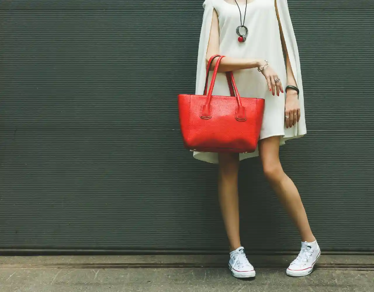 Top Designer Bags Every Fashionista Should Own