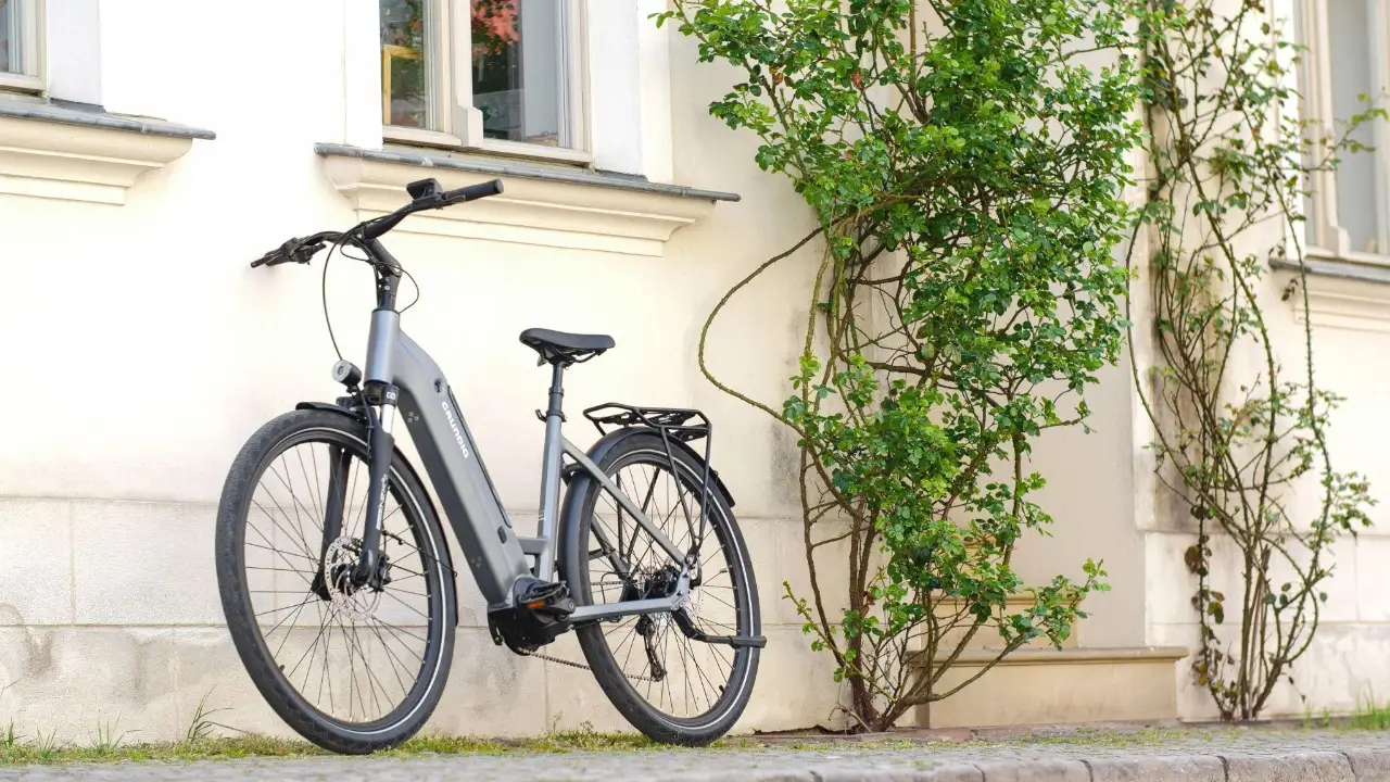 Electrify Your Ride: The Revolutionary Impact of E-Bikes on Modern Mobility