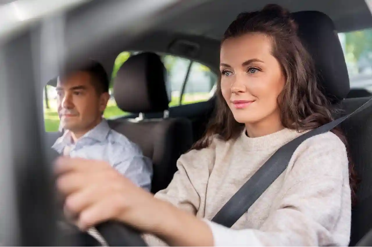 The Benefits of Taking Driving Classes for Adults: Breaking the Stigma