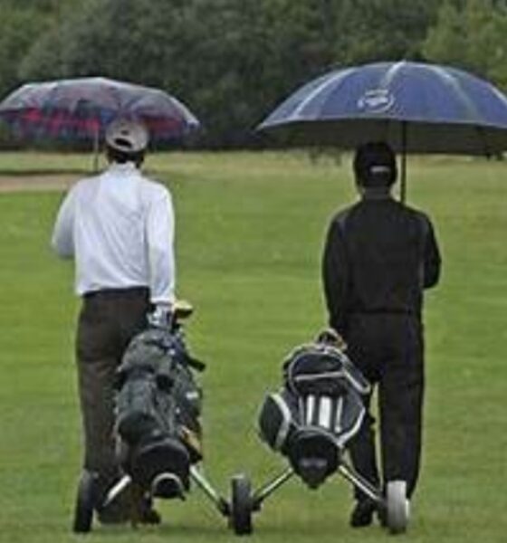 Tips for Golfing in Rain