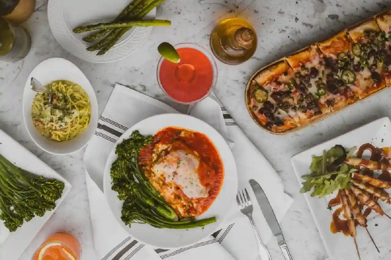 Eating the Italian Way: Tips for Creating a Healthy and Nourishing Italian Lunch Menu