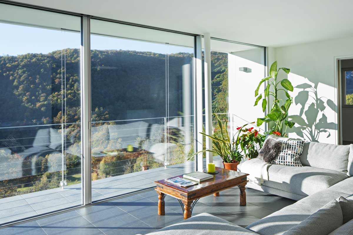 How Modern Window Replacement Improves Energy Efficiency and Home Value