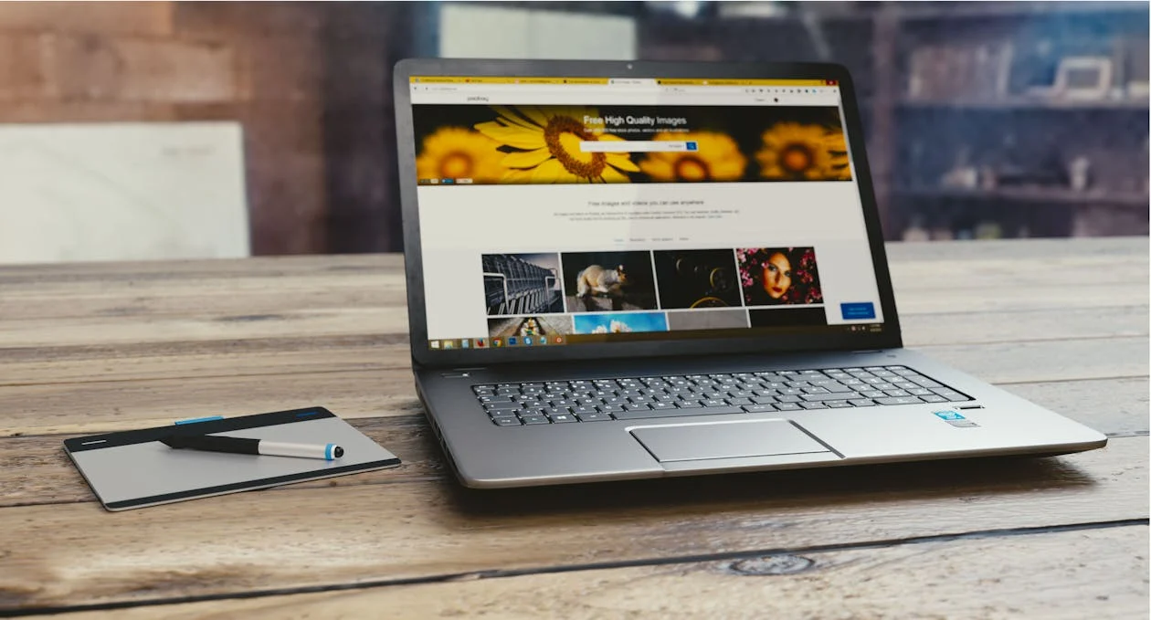 Unleashing the Power of Web Design: How to Create a Visually Striking Online Presence