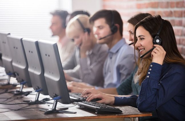 Finding the Best Electrical Call Center Services for Your Trade