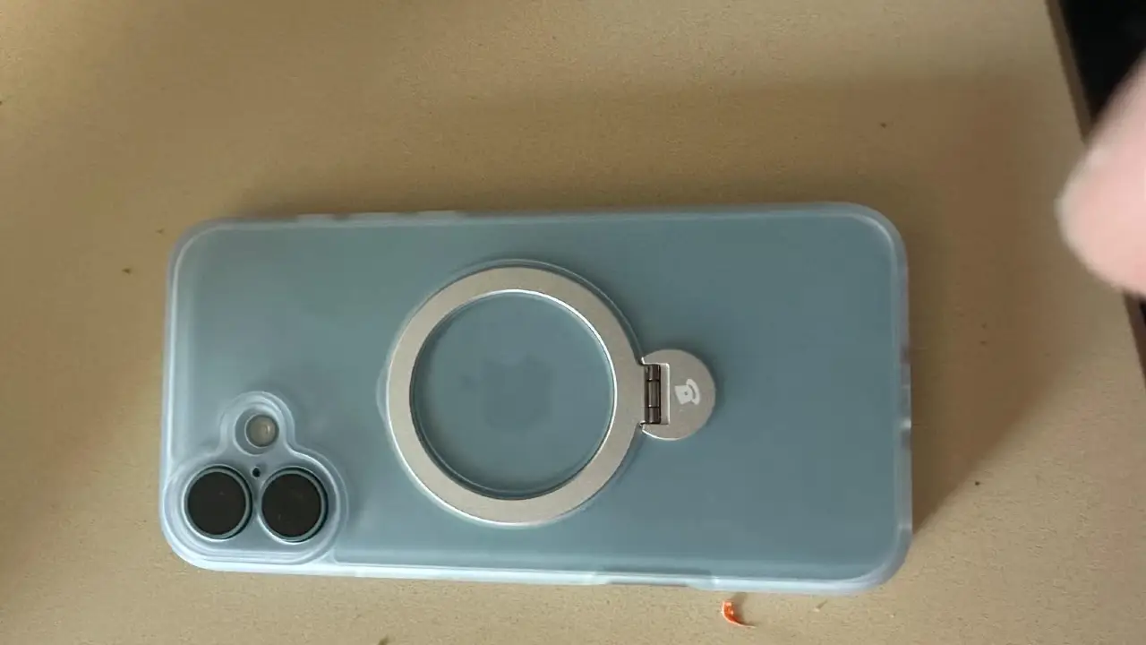 iPhone Cases Providing