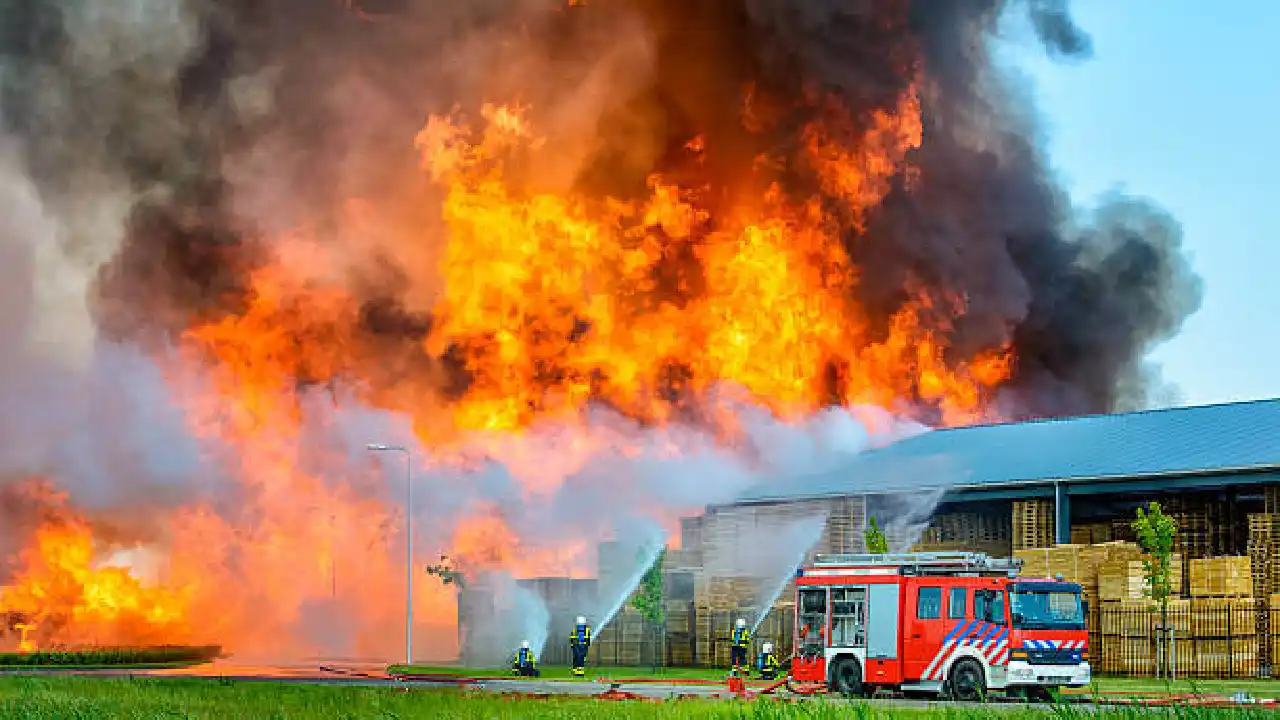 What is Fire Insurance Floater Cover for Multiple Locations?